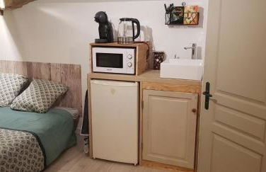 La Cabane - Au cœur d'un village médiéval - Foto 12