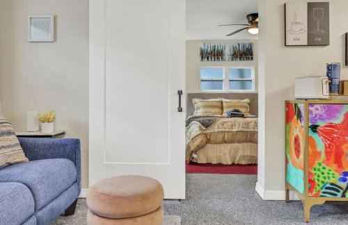 Cozy 1BR Studio Cottage in Avondale Prime Location - Foto 7