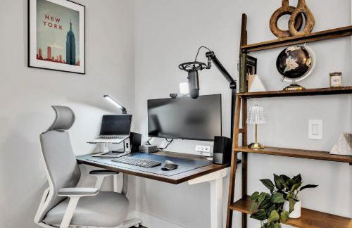 FiDi Studio w Work Setup by Anyplace - 11653 - Foto 2