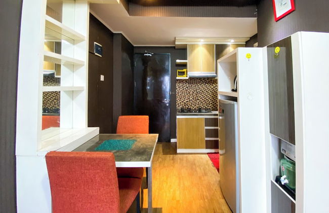 Cozy Designed 2Br At Tamansari Panoramic Apartment - Photo 10