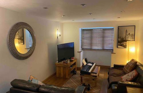 4 Bedroom Detached House in great location - Foto 1