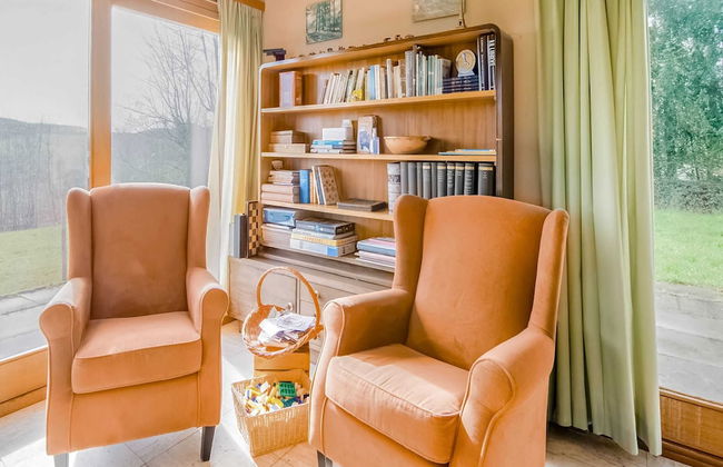 Quiet Valley View Retreat - Photo 18