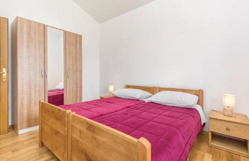 Four-Bedroom Holiday Home In Miljevci - Foto 36