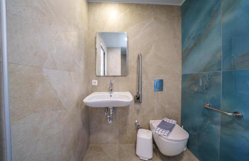 Nafsika Xenia - Odysseus - Foto 22