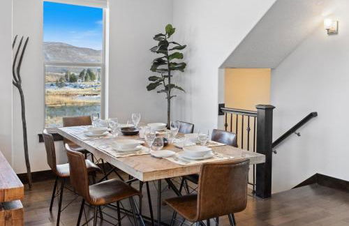 Pvt Hot Tub, Game Rm, Fire Pit, 12 Min Ski and PC - Foto 14