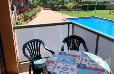 Bright & spacious 2BR in Fenals with pool view - Foto 3