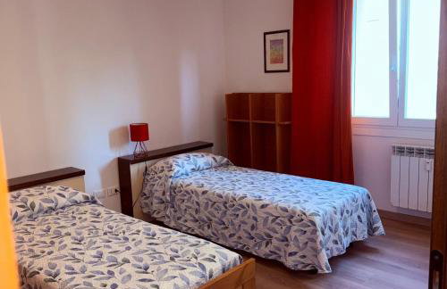 Eva 's flat with large sunny balcony and lagoon view - Foto 14