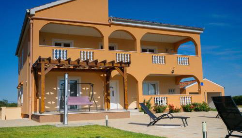 Holiday Home in Prkos With Private Pool - Foto 4