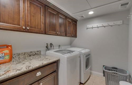 3987 - Upscale Townhouse Walk to Heavenly, Casino and Beach - Foto 21