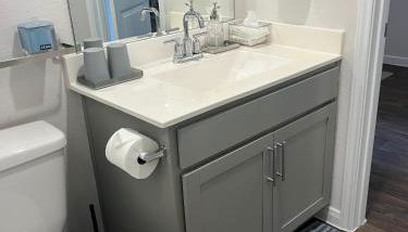 New 4BR Walk to Community Pool & Playground - Foto 5