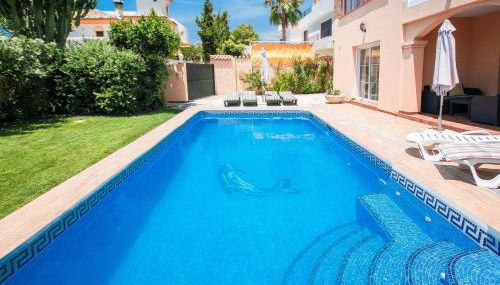 Beach Villa Costanera in Marbella - Photo 2