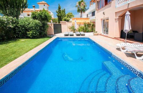 Beach Villa Costanera in Marbella - Photo 2