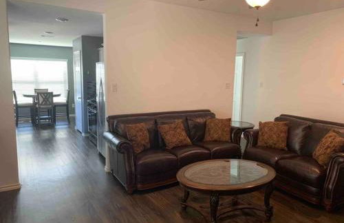 4Bed 2Bath Entire Home - Foto 5