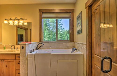 Bigfork Modern Living - Pet and Family Friendly! - Photo 19