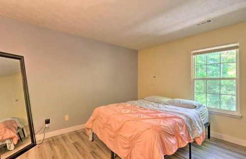 Newport News Condo with Balcony Less Than 2 Mi to Lake! - Foto 16