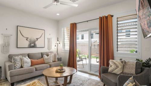 New The Ranch House Freedom Village - Foto 3