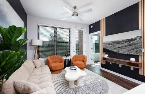 Cozy 2BR-w Parking, Near Rvrwalk, Dome & Conv Ctr - Foto 26