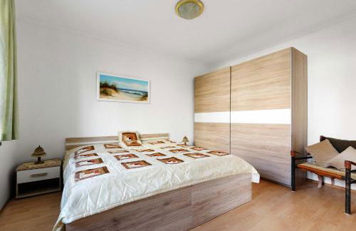 Cottage near centrum, paradise - Photo 21