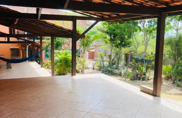 Casa de Praia com Varandao Gourmet a 5 min do Mar - Photo 26