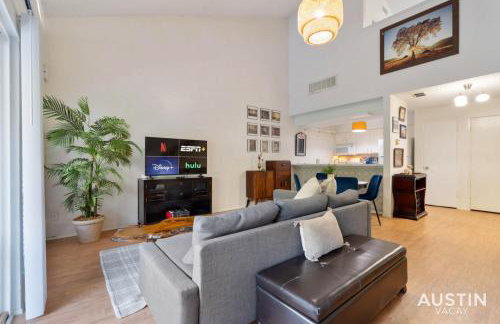 Waterfront Loft w Park View with Pool and Dock Access - Foto 2