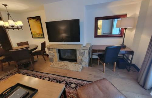 Luxury Residence at a 5 Star Hotel at the Heart of Mountain Village - Telluride - Foto 8