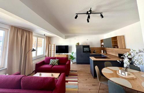 SuperHosts PARKPLATZ - Zentrum - TERRASSE - King-Bett - NETFLIX - Foto 1
