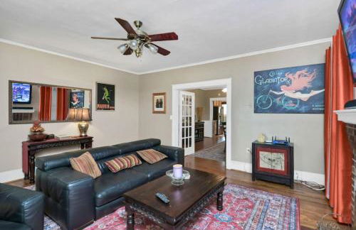 3BR Brick Cottage-Mins to USC - Photo 13