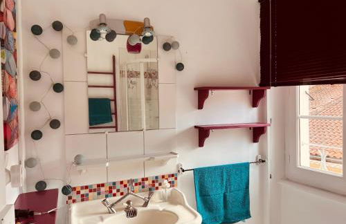 Joli duplex plein centre, parking sur demande à la réservation - Foto 16