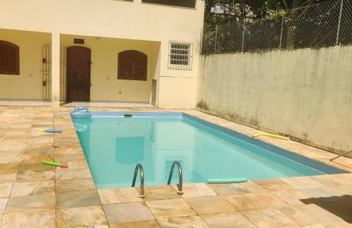 Casa muito espaçosa privativa com Piscina, Churrasqueira e área gourmet - Foto 21