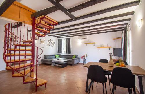 Villa Madunic with private swimming pool - Foto 13