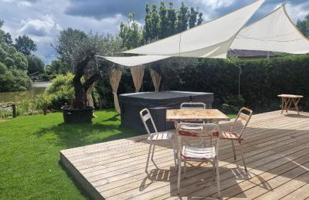 KÄBANE 81, Lodge avec spa au bord de l'eau - Foto 6