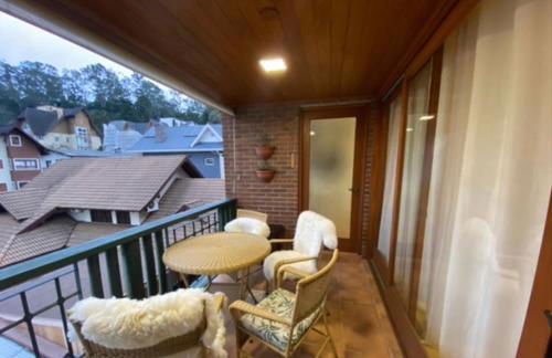 LUXUOSO APT ALMERIS PECCIN no Centro de GRAMADO - Foto 20