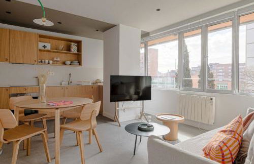 Moderno y Luminoso piso cerca al Paque del Retiro - Foto 2