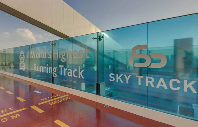 Lux 1BR w World Highest Sky Track Rooftop Pool - Photo 4