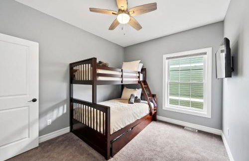 Village Townhouse Walk to Shops Garage - Foto 25