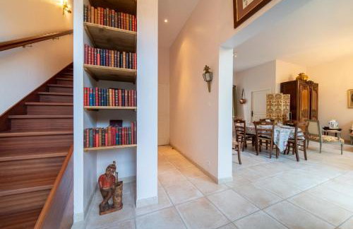 Les calèches de l'Hôtel de Beaumont - Foto 20