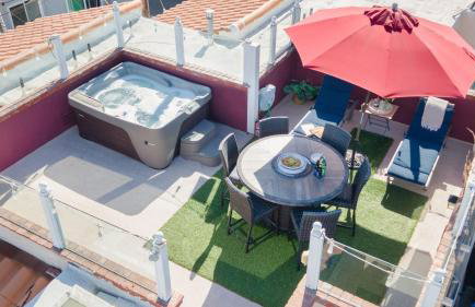 Shoreline Villa by Avantstay Steps to the Beach, Bay, & Pier! - Foto 6