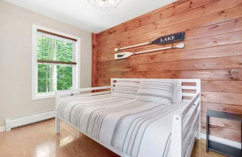 Waterfront Access with Kayaks Private Deck and a Firepit - Photo 47