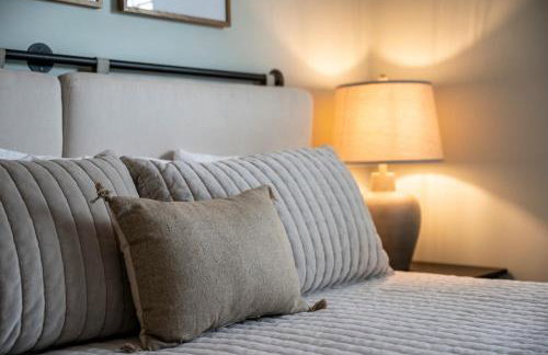 Spacious Home 4BR Fire Pit, Patio Hot Tub - Foto 71