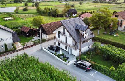 Studio Apartmani BISER 1, 2, 3 Deluxe - Foto 6