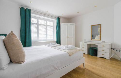Stylish two bedroom apartment near Rookery Hall - Foto 11