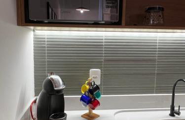 Loft novo, bem localizado, decorado em alto padrão - Foto 20