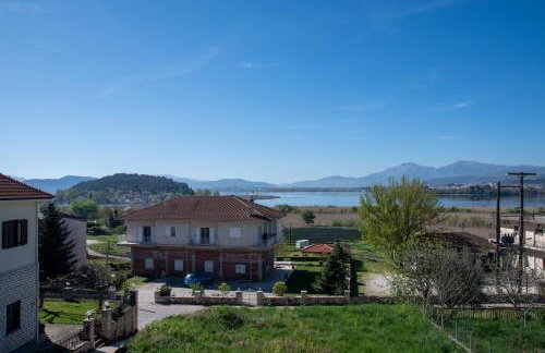 Lake House Ioannina - Photo 5