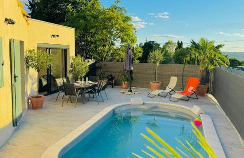 Le Cocon Gardois, terrasse & piscine - Pont du Gard - Foto 72