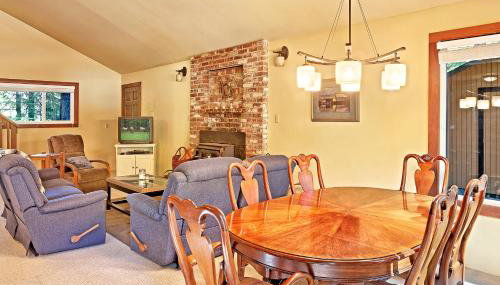 Secluded Greenwater Cabin w Loft Near Rainier - Foto 3