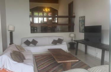 Casa ampla e confortável - Foto 4