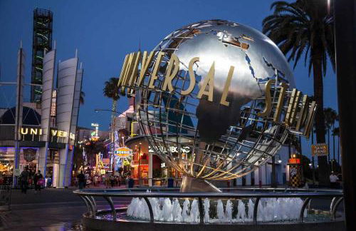 Modern 1BR Apartment with Pool, Hot Tub and Gym Access 10mins to Universal Studios - Foto 5