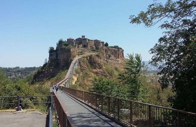 Blue House Near Bagnoregio-overlooking the Umbrian Mountains and Tiber Valley - Photo 45
