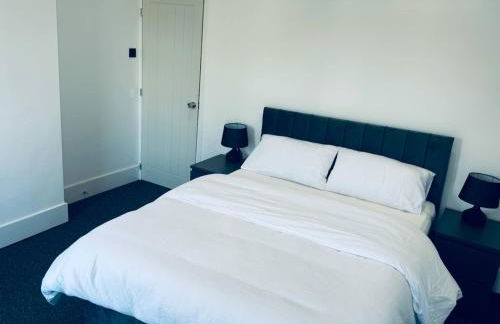 Sterling House - by Eazystays - Photo 6