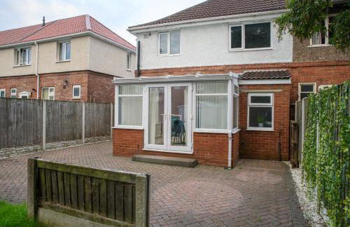 Stylish 3 Bed House Near Hospital, Racecourse, Free Parking - Foto 12